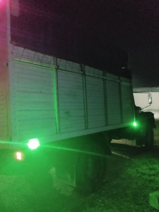 Zil bortavoy srochna sotiladi