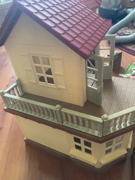 Продается детский домик Silvanian