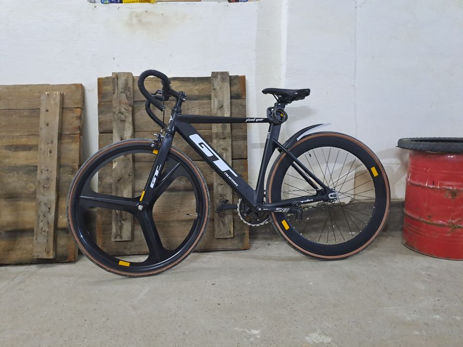 Gt racemax fix gear