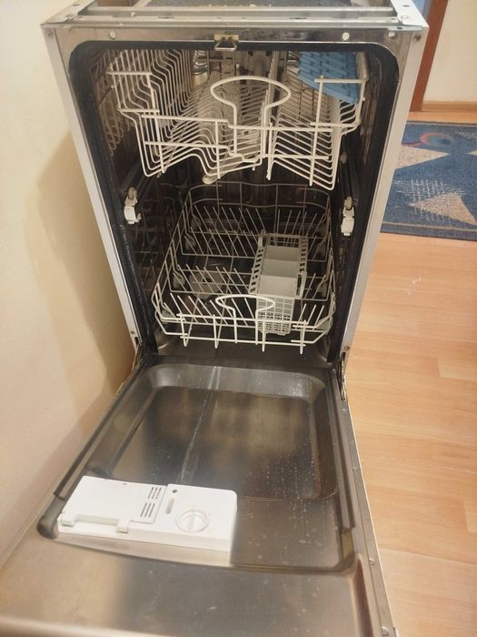 Посудомоечная машина Indesit (бу)