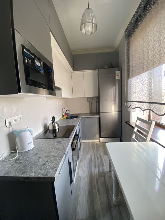 Продам 2-х ком с Гаражом