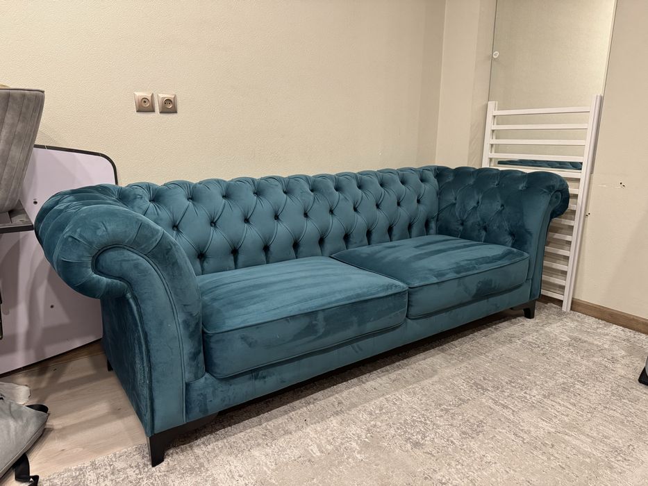 Продам диван в хорошем состоянии