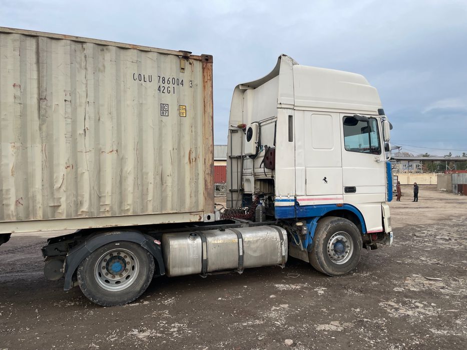 DAF 95XF480 тегач контейнер воз