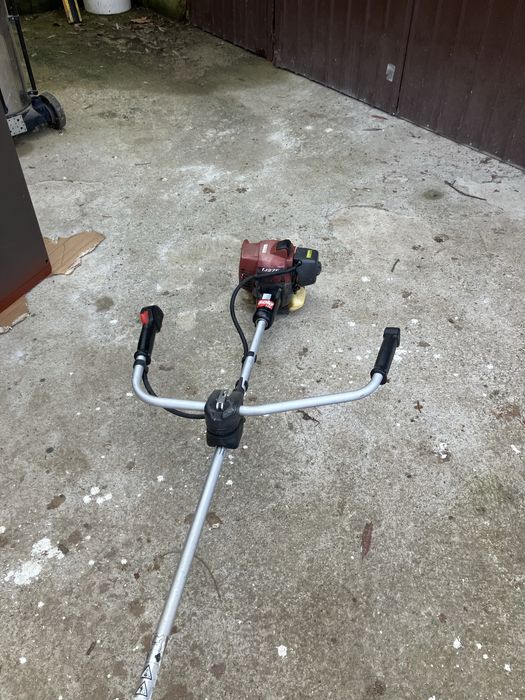 Motocoasa Solo cu motor Kawasaki