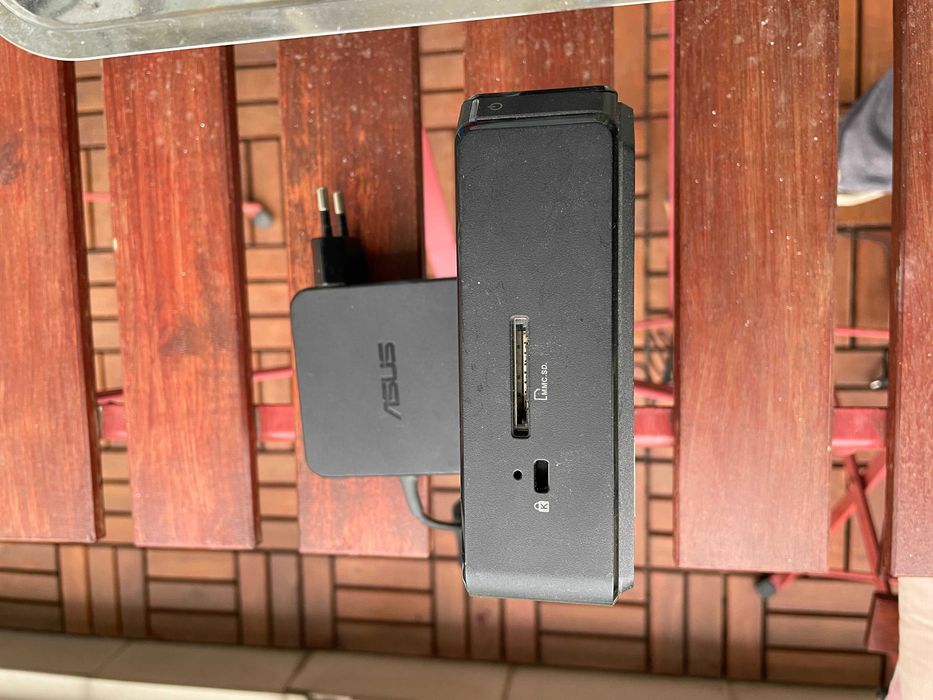 Mini PC Asus Chromebox CN62 – Celeron / 4GB RAM / SSD 250GB –Peste Raspberry Pi, Consum ~6W