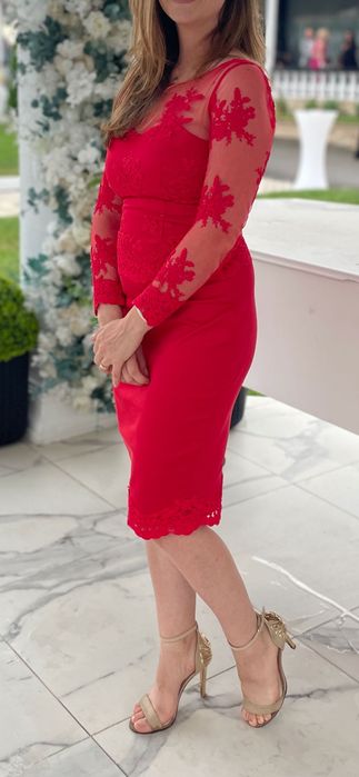 Rochie roșie dantelă