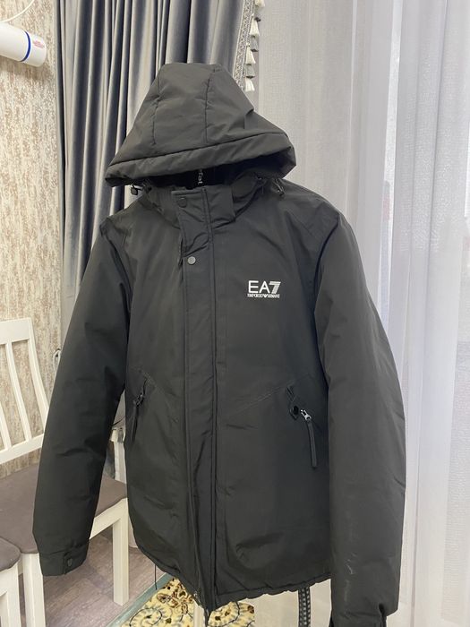 Куртка ЕА7 Emporio Armani