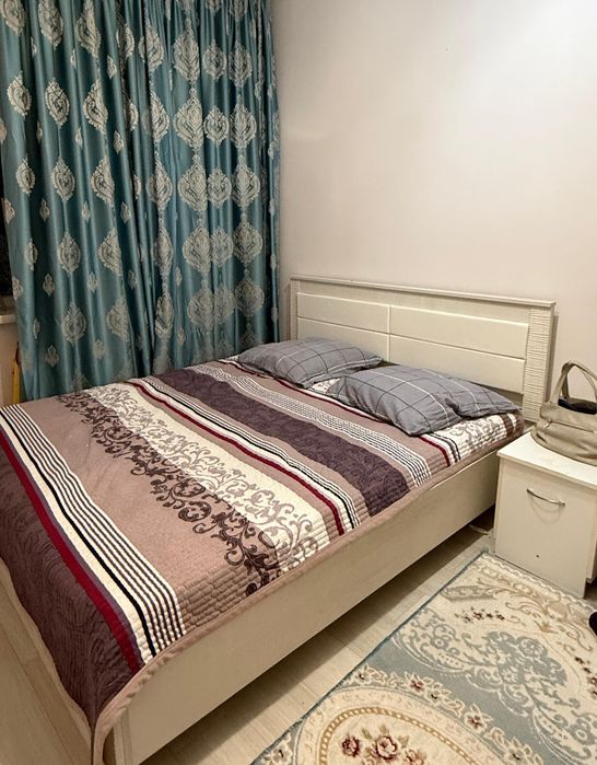 Кровать двуспальная