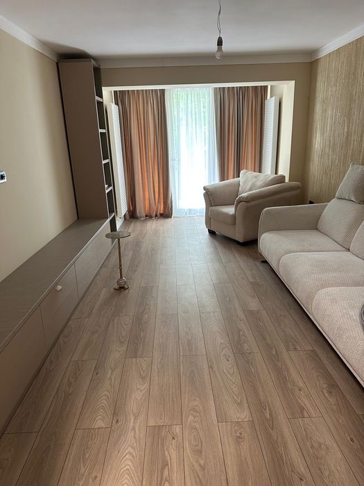 Apartament 2 camere  de inchiriat