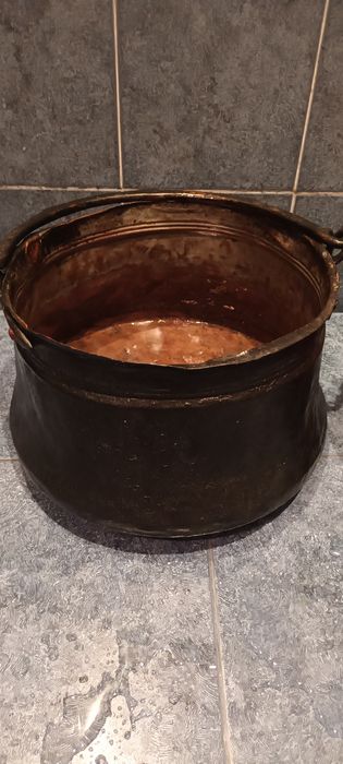 Медни съдове,2бр калайдисани и джезве,на150год менци,алуминий съд гюм,