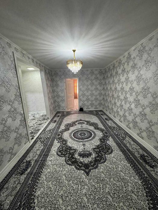 2 хоналик квартира 2-каватдан сотилади.Ор: Горгаз,Кафе Бахор