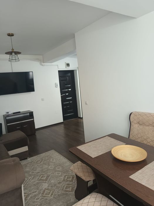 apartament 2 camere Brazda tip studio
