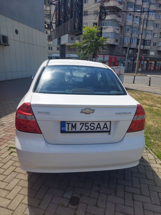 Vănd Aveo Chevrollet