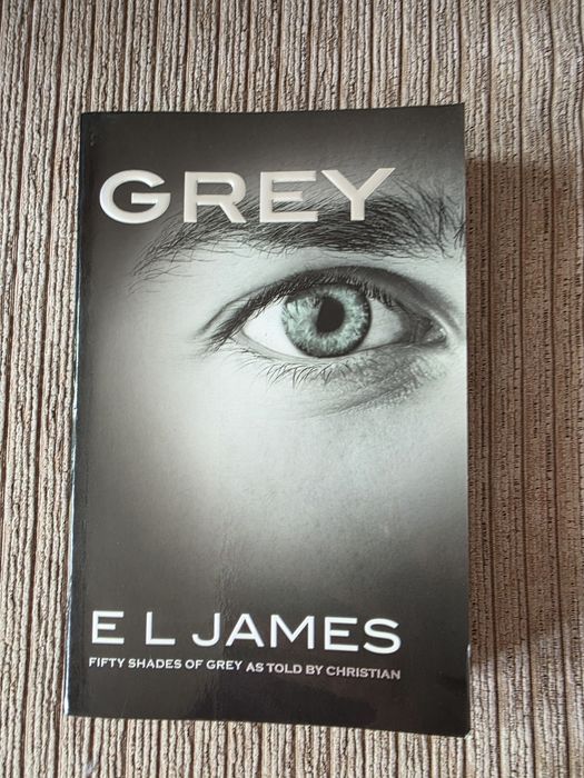 Carte in engleza, Grey, E. L. James