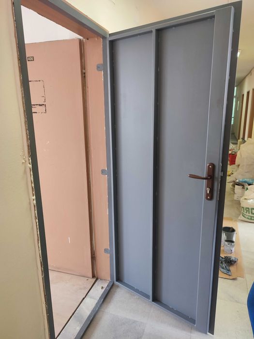 Изработка на метални врати