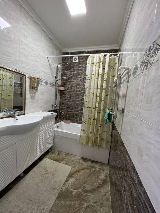 Паркентский 3х комнатная Еуро Лух Апартмент