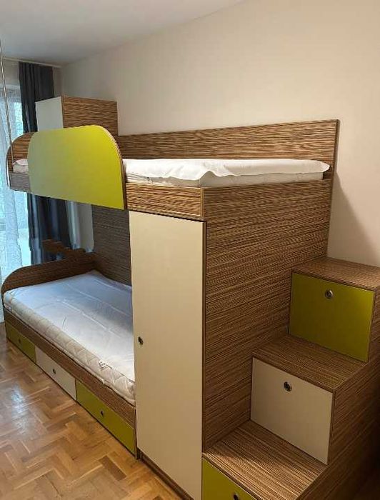 Дава се под наем Тристаен апартамент в Бургас, Възраждане - 75 кв.м за 357 € - Снимка #1