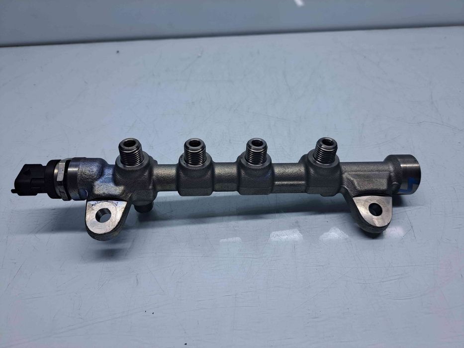 Rampa injectoare Opel Insignia A Facelift [Fabr 2008-2016] 55576177 2.