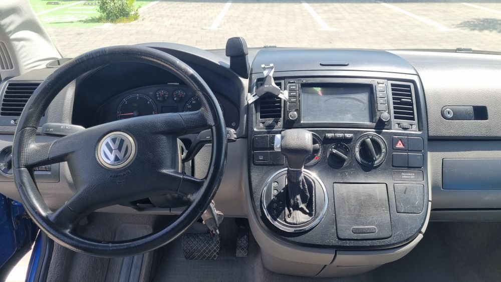 VOLKSWAGEN Multivan 2004 — imagine 5