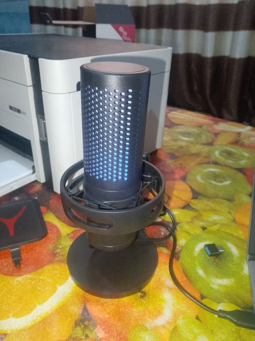 Mikrofon (O'yin,studiya,striming uchun mikrofon , yangi ishlatilmagan