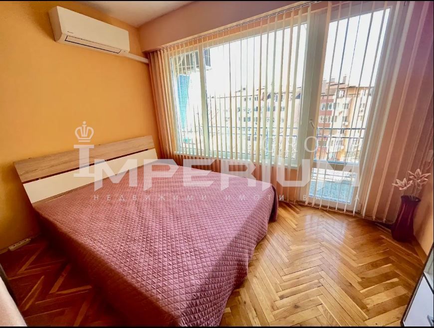 Дава се под наем Двустаен апартамент в Варна, Цветен квартал - 45 кв.м за 433.5 € - Снимка #4