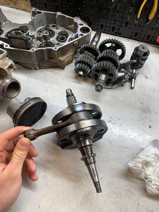 Продавам ямаха вр 250 2003г