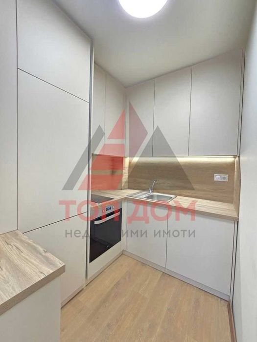 Дава се под наем Двустаен апартамент в к.к. Св.Св. Константин и Елена - 65 кв.м за 800 € - Снимка #5