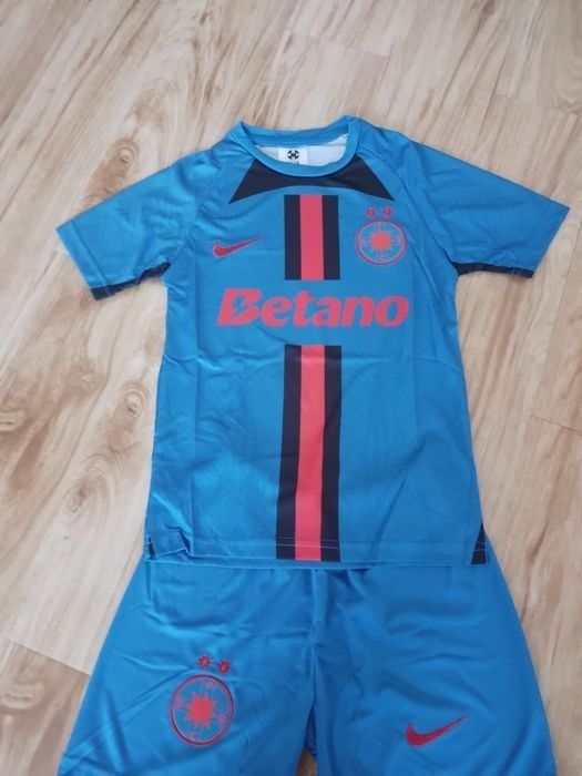 Echipamente fotbal copii diverse echipe!