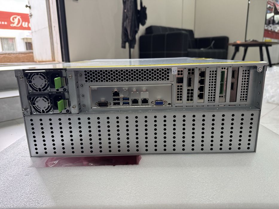 Hikvision DS-A80624S(E) - профессиональное сетевое хранилище, 24 HDD