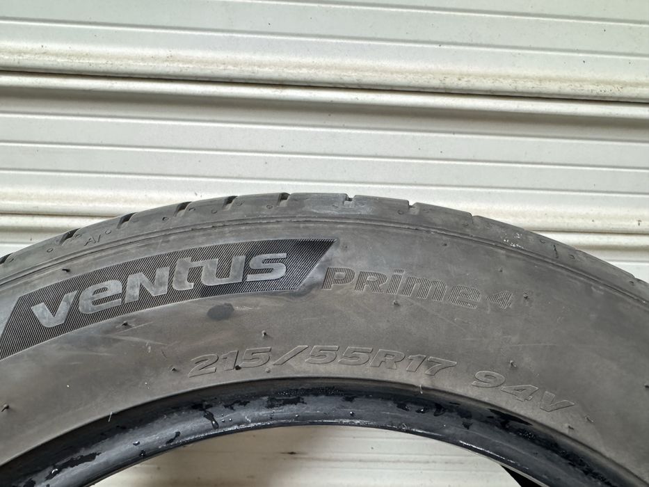 Автомобилни гуми 215 55 17 Hankook