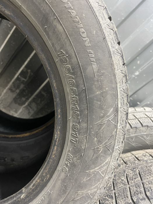 Продам шины 195/65/15