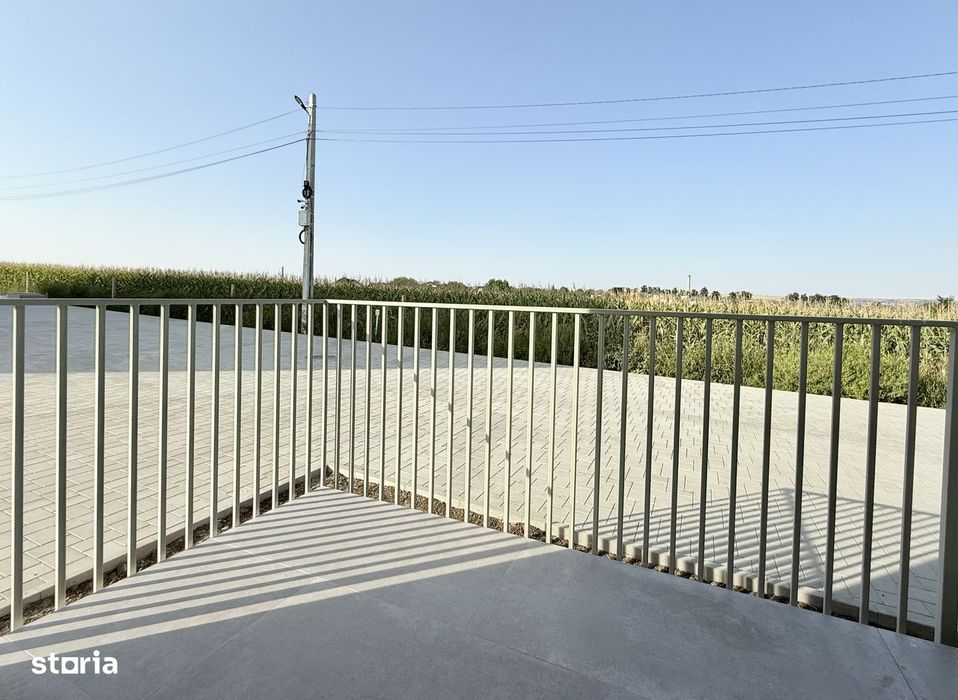 Spațiu comercial de lux 80 mp de închiriat birou/cabinet Ipotești, SV