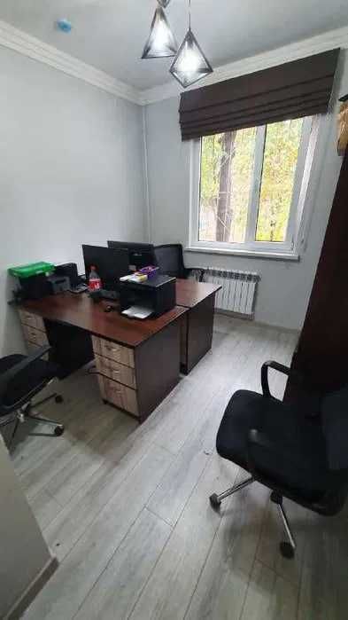 Сдается офис в Мирабадском районе (ориентир: ГУВД)