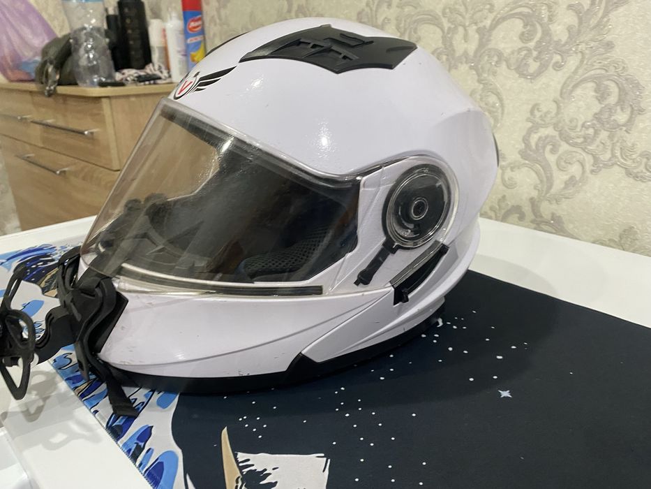 Шлем размер L с навесным