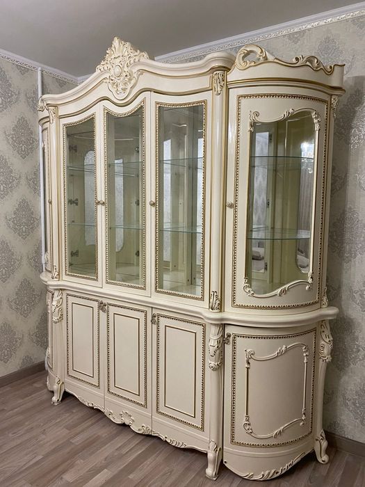 Продам стенку ,в хорошем состояние