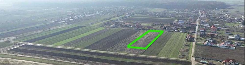 Teren Gulia - Str La Trei Vulturi - zona linistita - 4.700 mp cu deschidere 30 m - permite parcelare 10-11 loturi