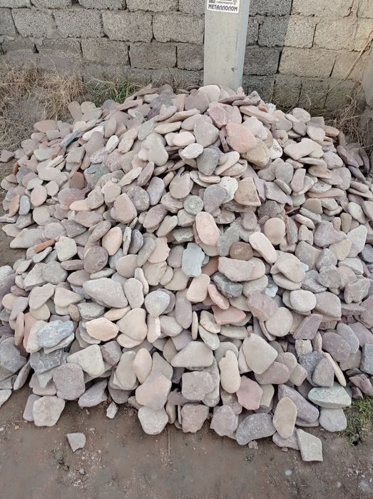 Добываем рваные камни . Из первых рук с гарантией качество и количеств