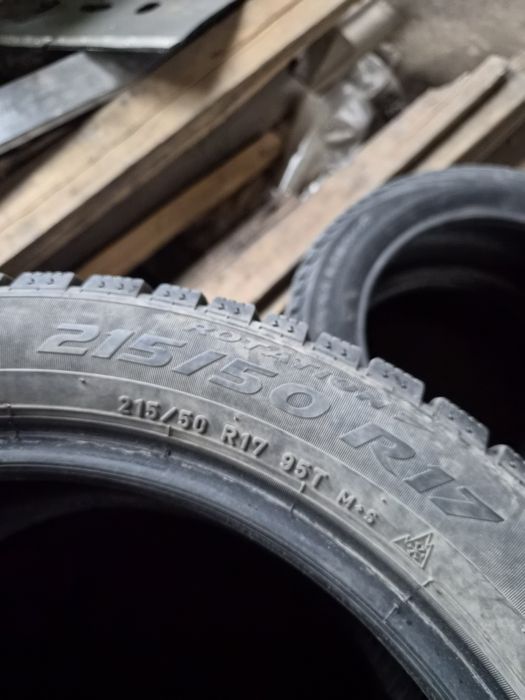Резина зимняя R17 Pirelli
