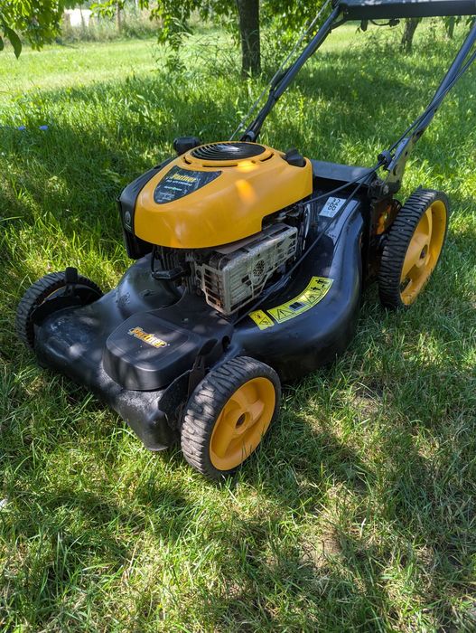 Masina de tuns iarba  cu tractiune - Briggs&Stratton - marime mare xxL