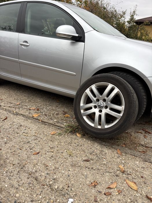 Volkswagen golf 5