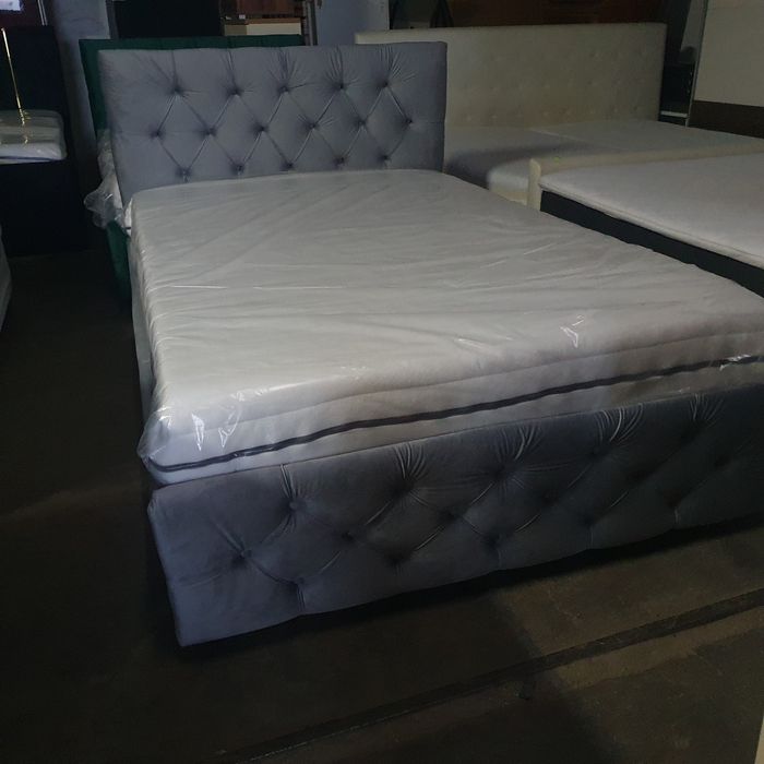 Pat dormitor tapițat 1,20m/2m+saltea