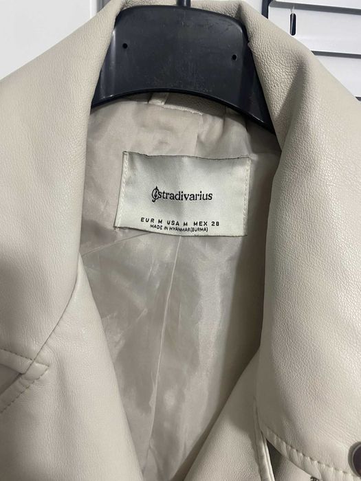 Светло кожено яке Stradivarius