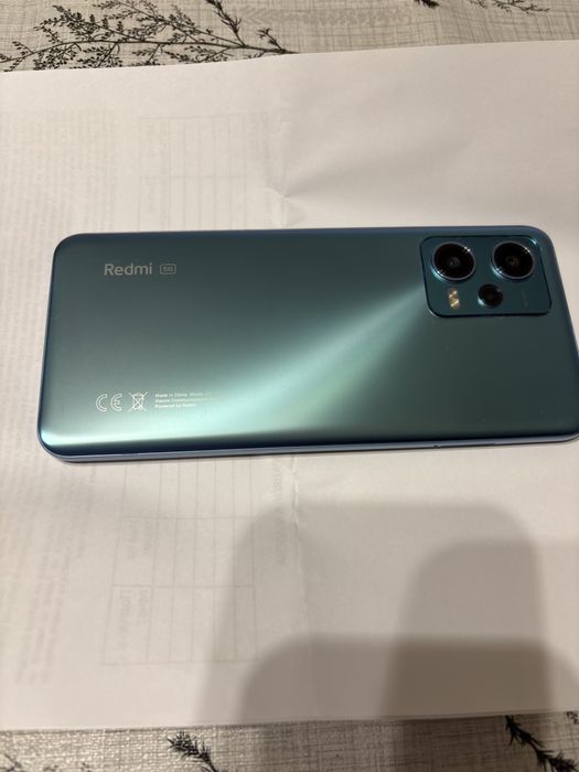 Продавам REDMI NOTE 12 5G 128GB