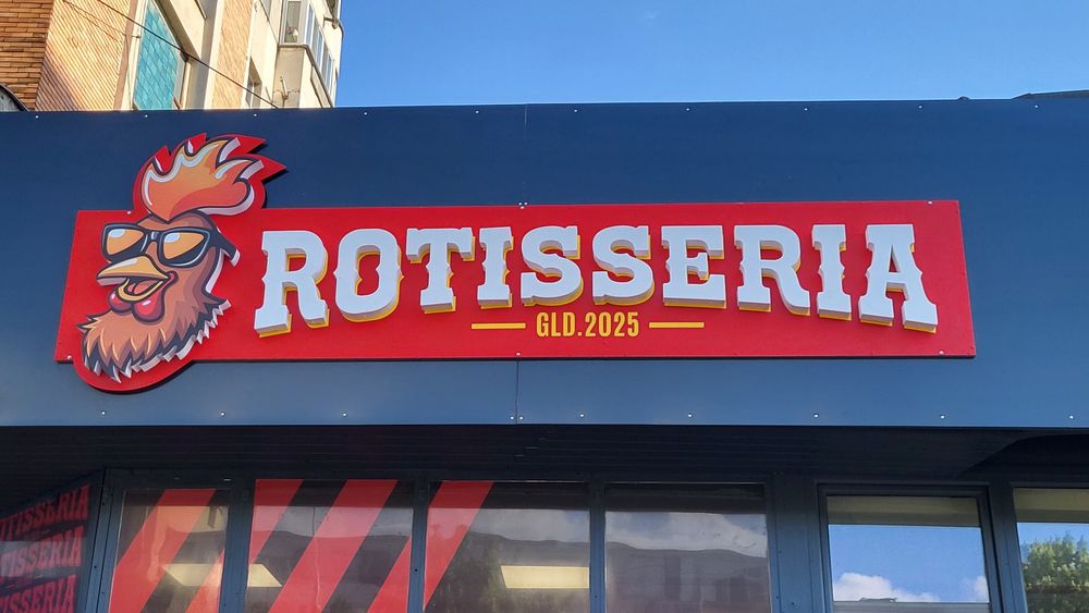 Reclama litere volumetrice iluminate