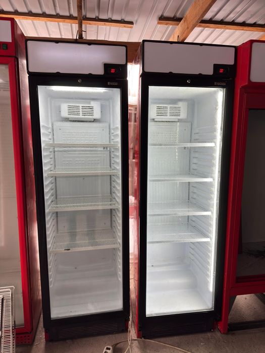 Витрины холодильники