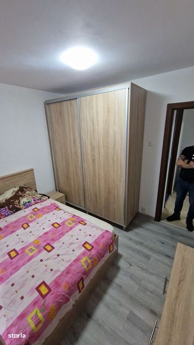 Apartament de 2 camere cu balcon, ideal pentru studenți