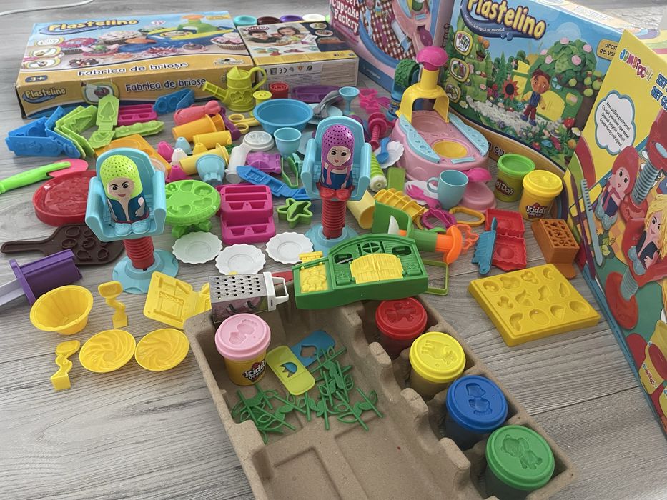 Toate seturile de plastilina la 50 lei jucarii copii