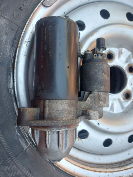 Стартер Мерцедес Ц клас / Mercedes C class w204 Стартер Мерцедес Ц кла