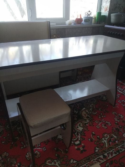 Stoll,stull sotiladi