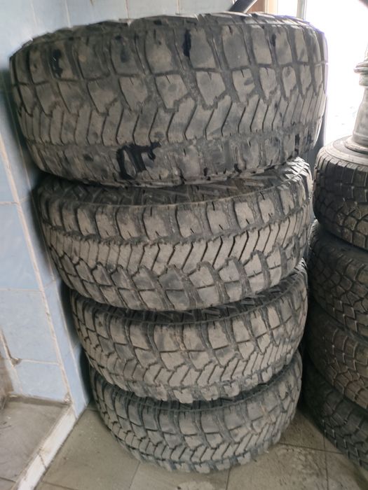 Резина с дисками, разболтовка 6×139.7